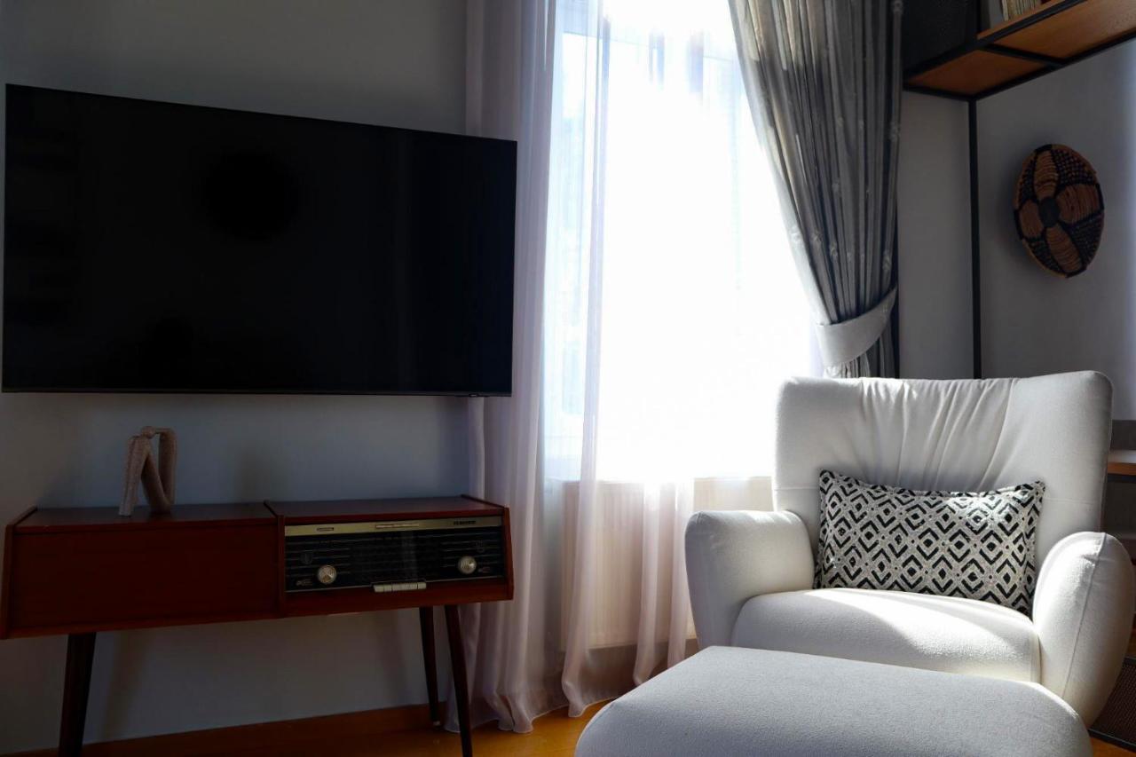 Thiseas Luxury Apartment Athen Exterior foto